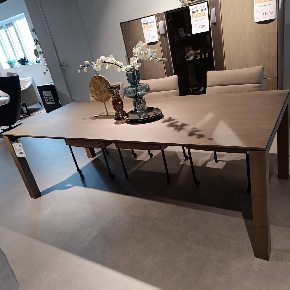 Showroommodel Eetkamertafel Ettic - 1